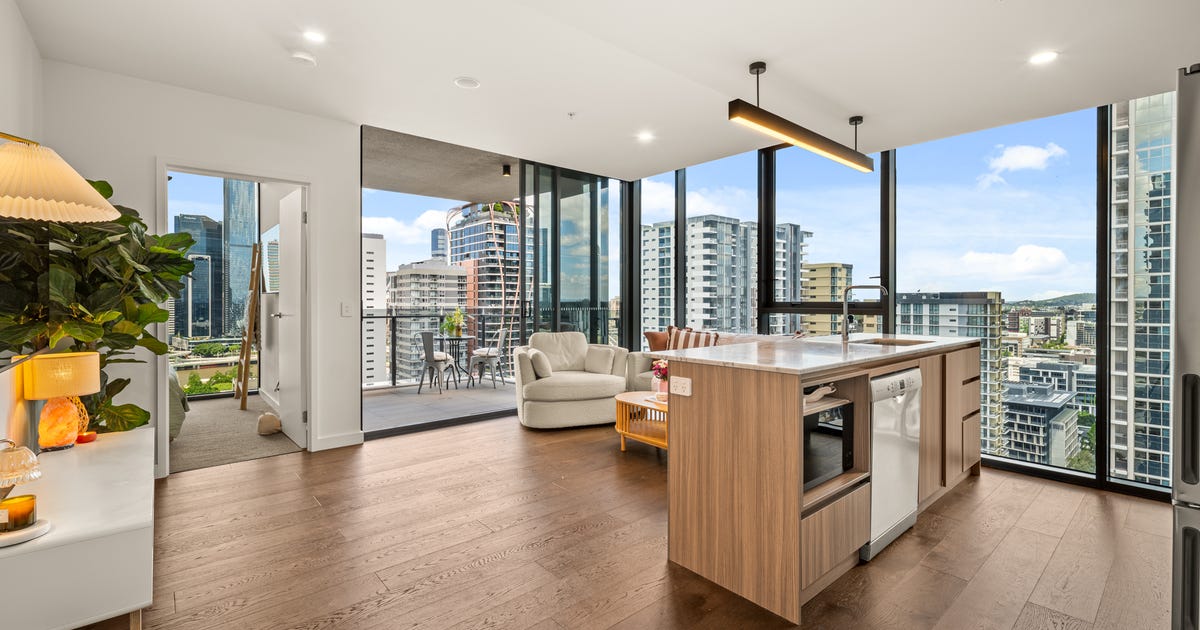 1 Cordelia Street